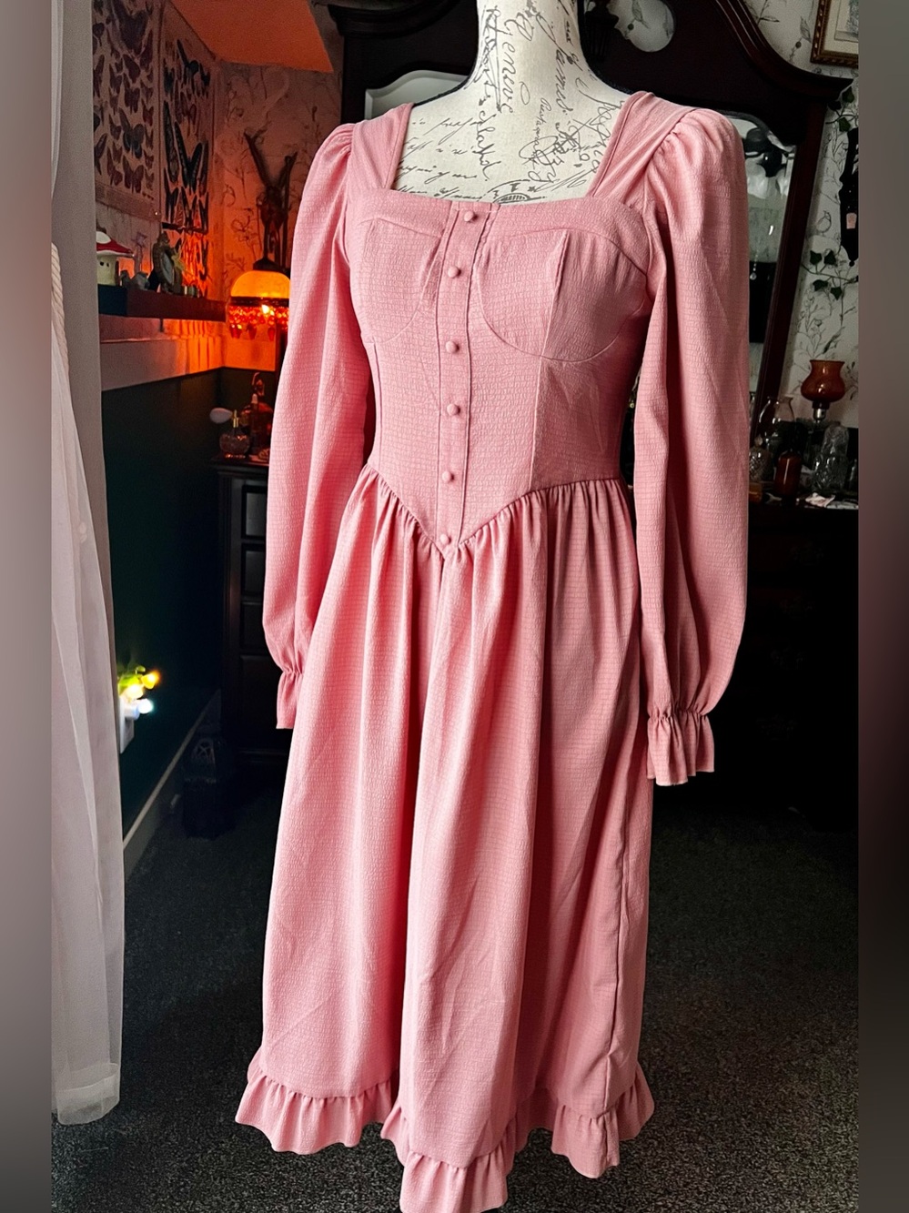 Women's Long Sleeve Square-Neck Midi Dress in Soft Pink